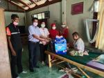 โครงการส่งมอบของขวัญให้เด็กพิการ